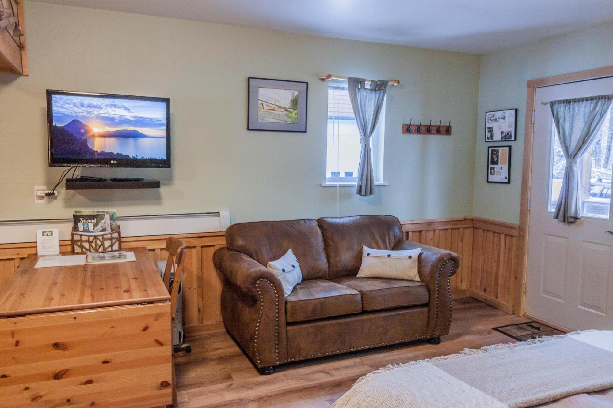 Bear Lake Lodgings B&B, Inc Seward Exterior photo
